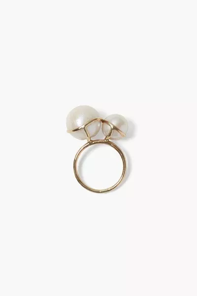 14k Phoebe Ring White Pearl