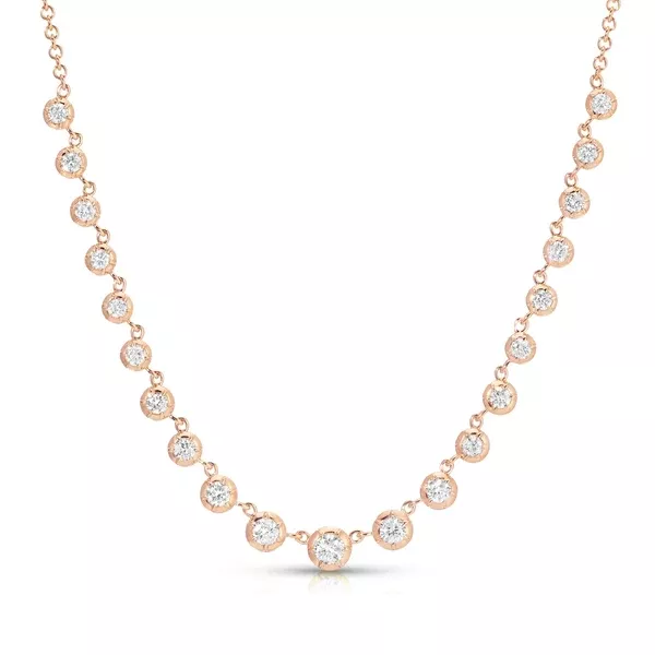 Daisy chain necklace
