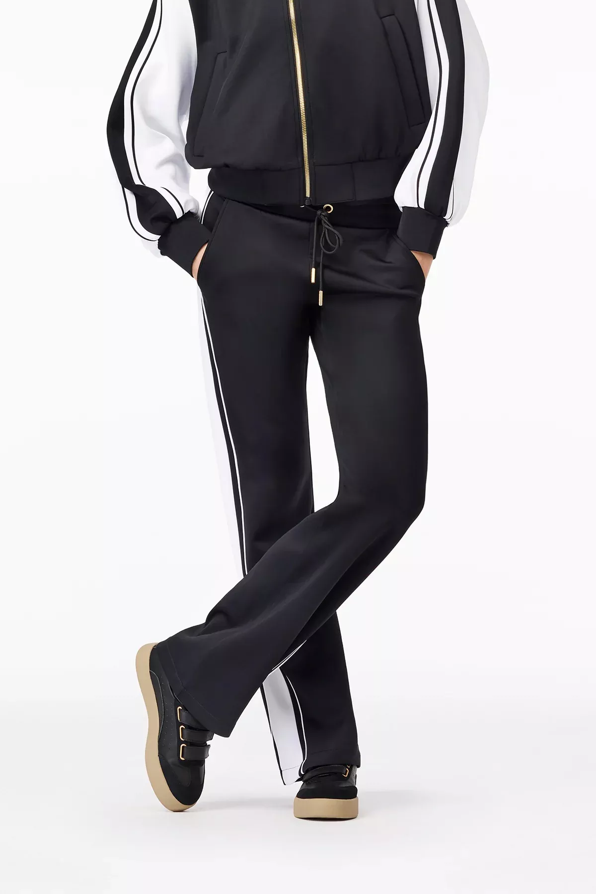 ELIO track pants