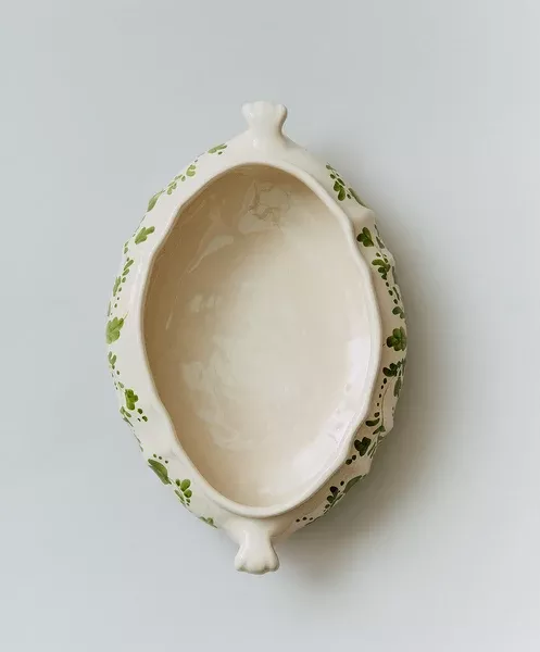 Flora tureen in ivy