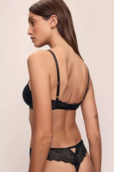 Lara Triangle Bralette in Black