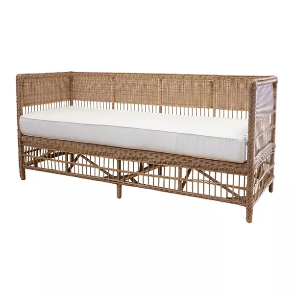 Outdoor Vineyard Daybed