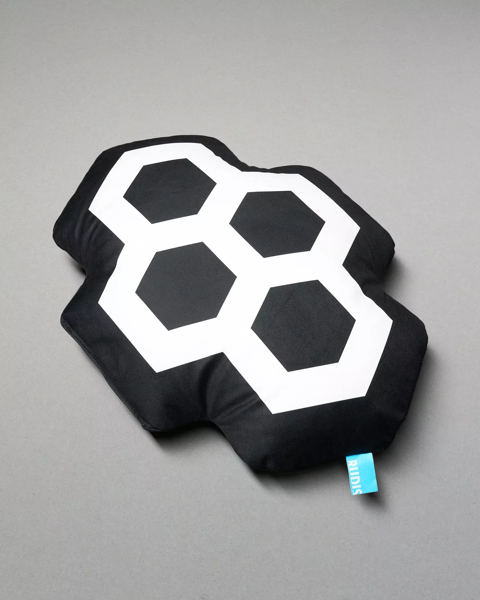 RUDIS Quadhex 18" Pillow