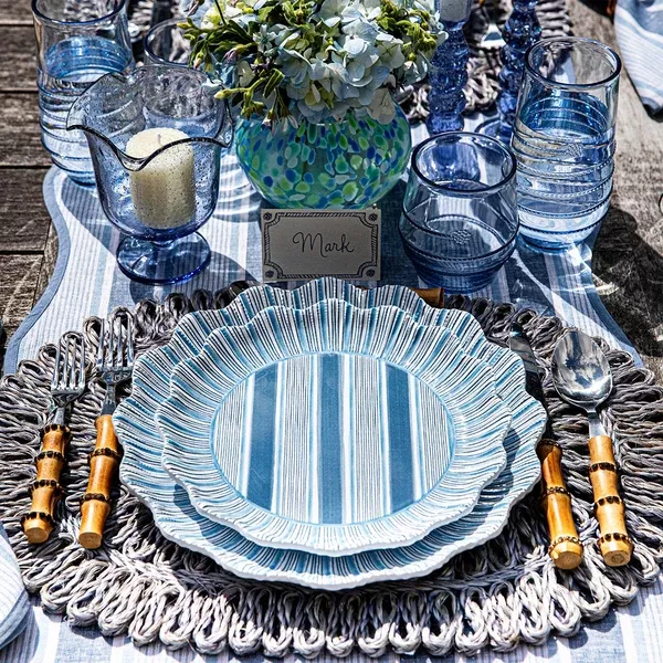 Straw Loop Oval Placemat in Chambray