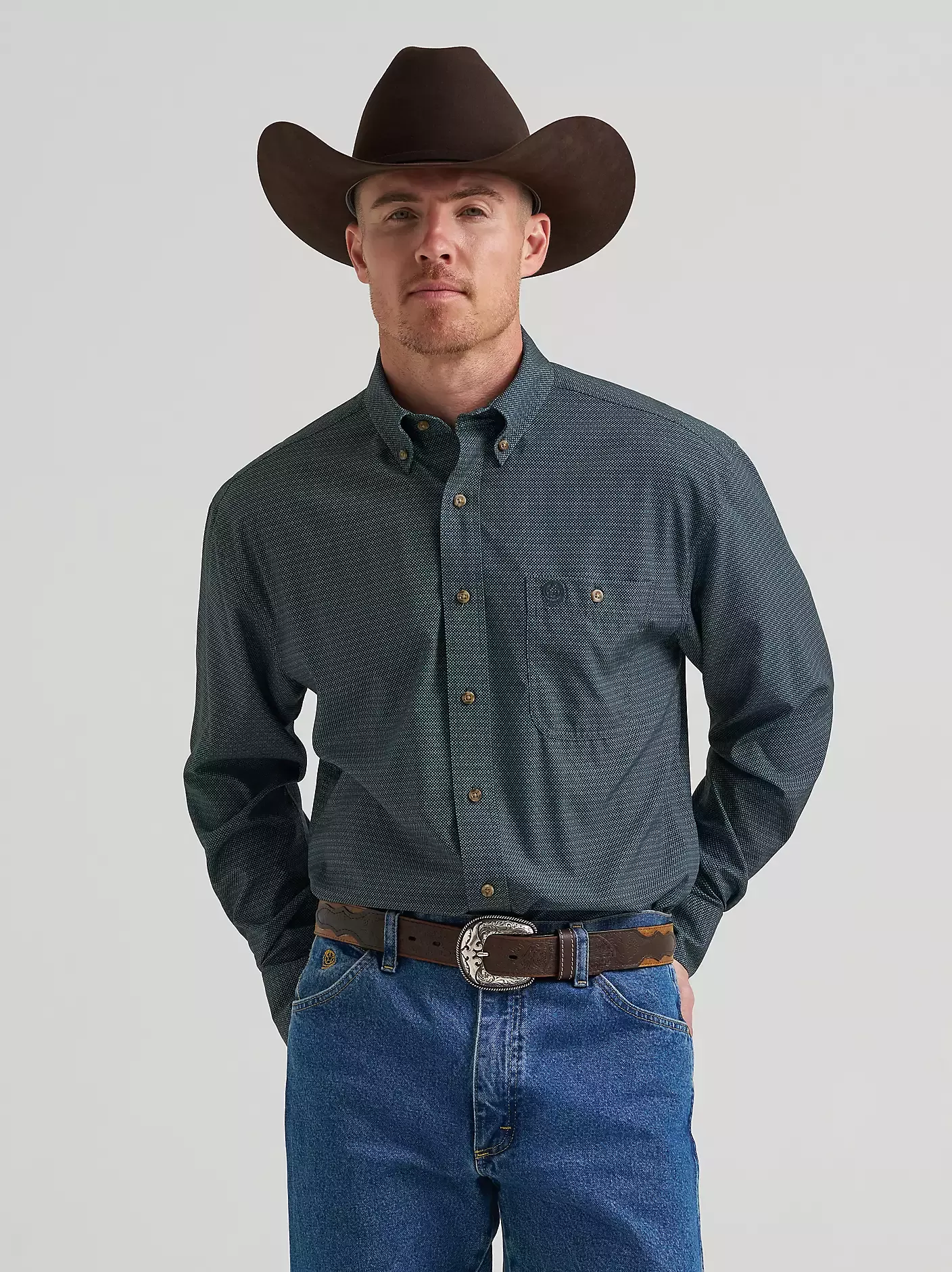 Wrangler George Strait™ Performance Button Down Shirt in Dark Forest